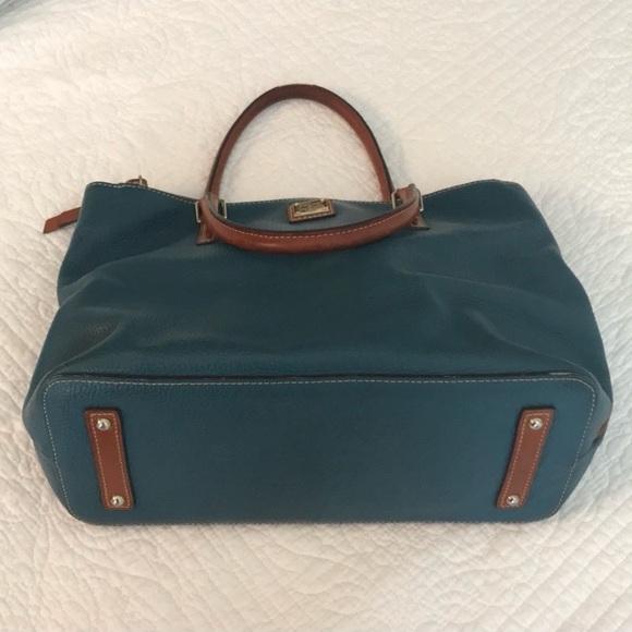 Dooney & Bourke Willa Zip Satchel - Picture 7 of 11
